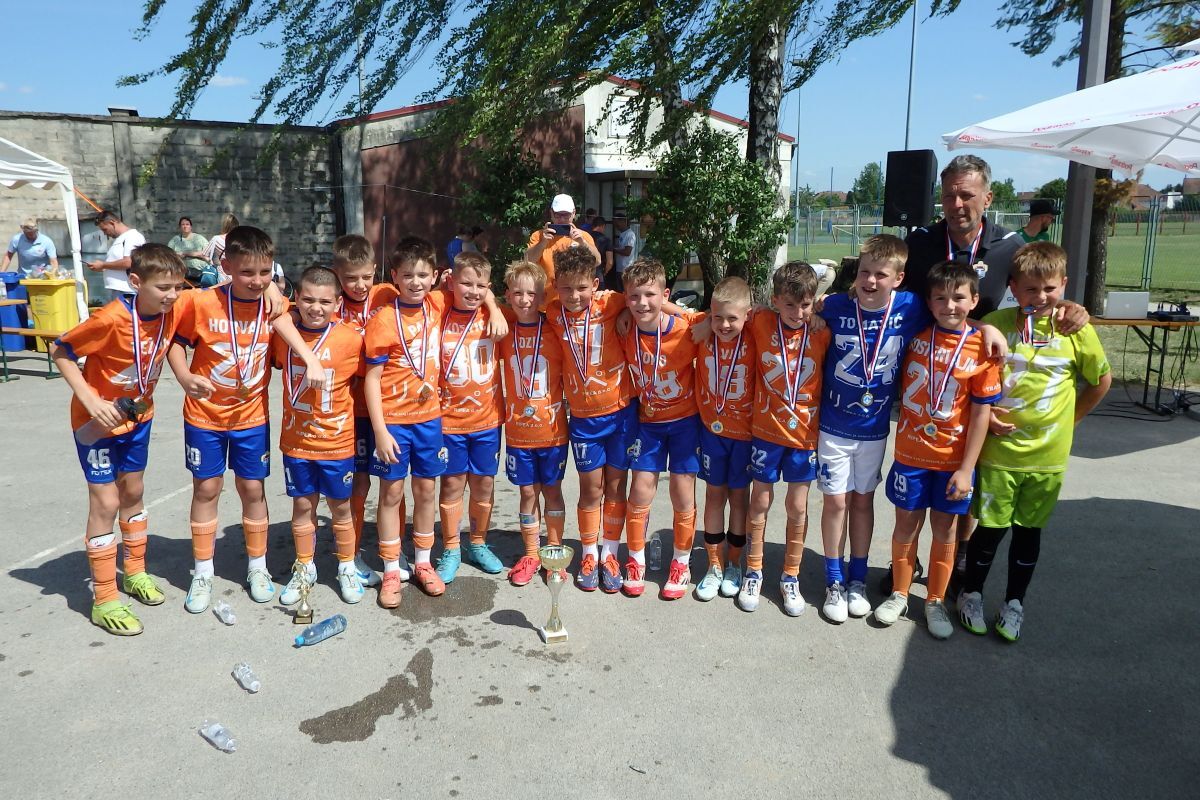 Mladi nogometaši Varteksa pobjednici Capronca Cupa 2025.
