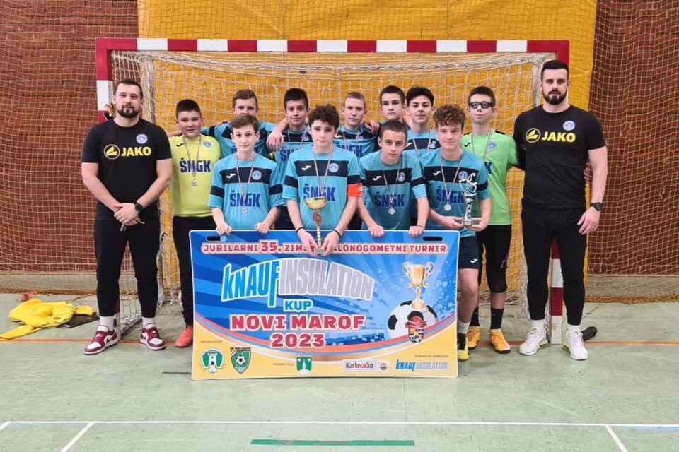 Momčad Škole nogometa Grada Koprivnice osvojila drugo mjesto na turniru u Novom Marofu